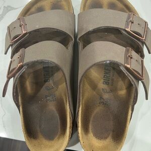 Birkenstock Women’s Brown Sandals